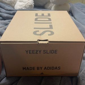 Adidas yeezy slides pure